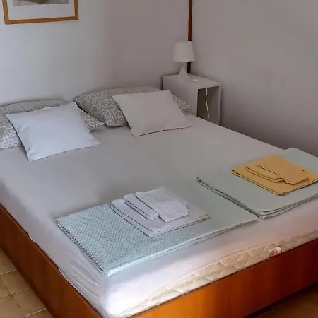 Apartment Mirta 1